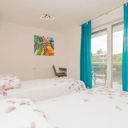 Stunning In With Wifi