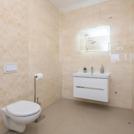 Holiday home Stunning In With Wifi *