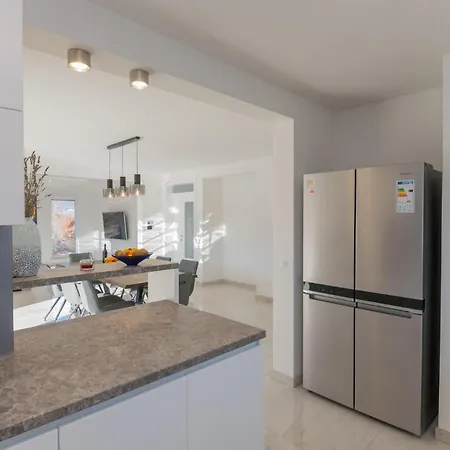 Stunning In With Wifi * Ivanbegovina